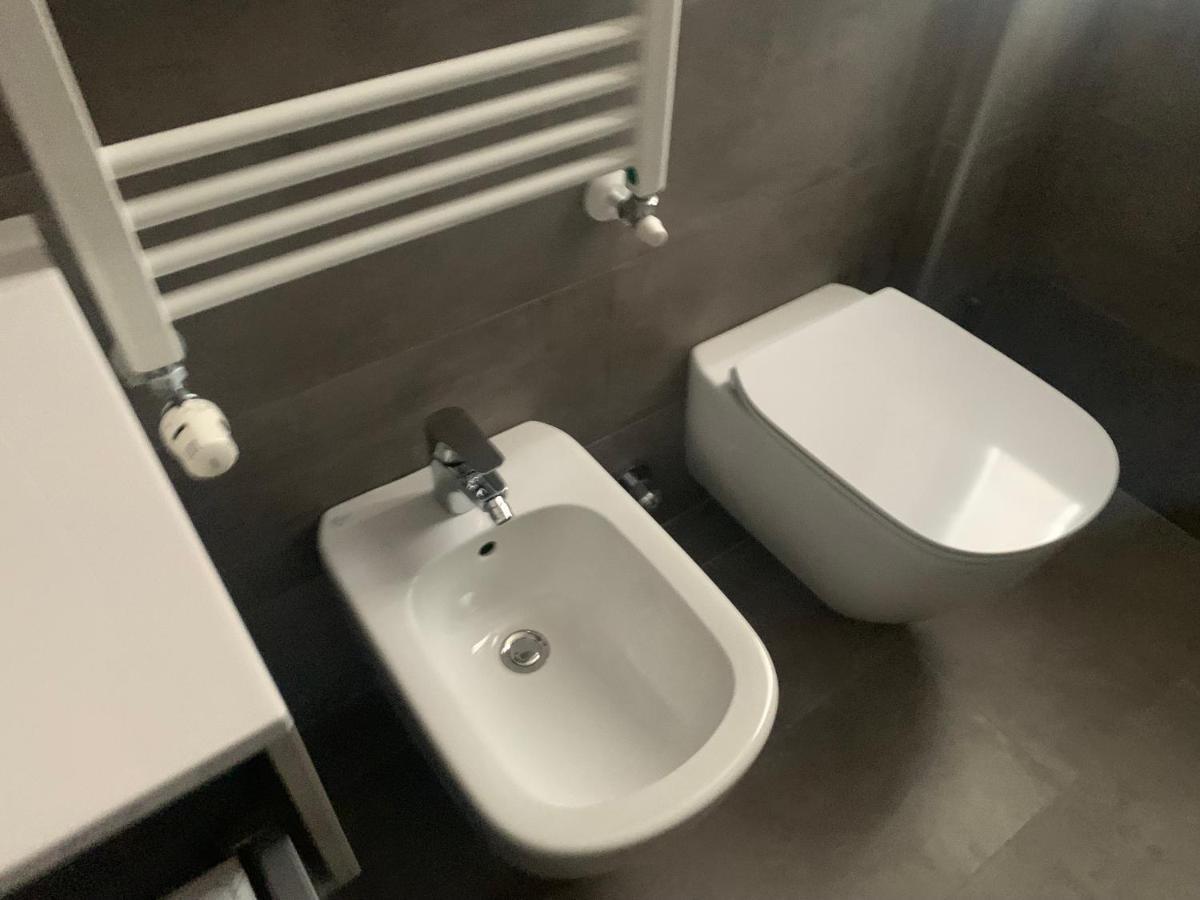 Ripa150 - Smart Apartament Milano - Prada Bocconi Ieo Ied Forum Assago Navigli Duomo15Min Eksteriør billede